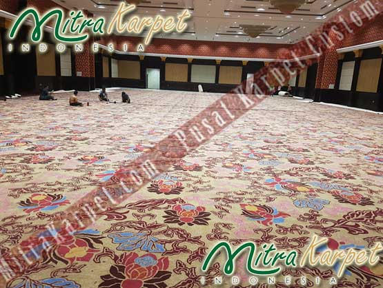 Karpet Hotel Ballroom Berkualitas Dipasang Tenaga Ahli Mitra Karpet