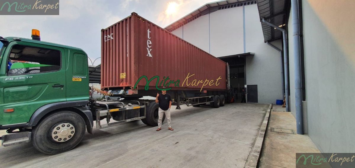 pengiriman dengan kontainer karpet custom malaysia serawak 